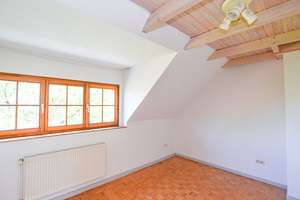 Liebevolle Familienidylle mit Traumgarten und Doppelcarport in zentraler Lage von Bad Schwartau! – Die vollständige Adresse der Immobilie erhältst du vom Anbieter., 23611 Bad Schwartau – Vorschaubild 21