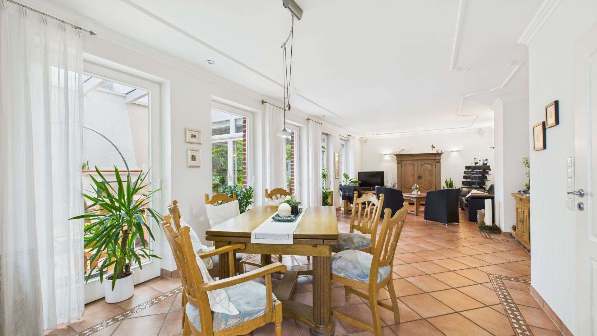 Immobilie in Legden - Einfamilienhaus mit großzügiger Halle & Bürotrakt – perfekt für Selbstständige - Bild 0