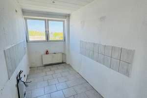 Helle 2,5 Zimmer Wohnung mit Aufzug, Parkett und Balkon in Krefeld-Stadtmitte – Rheinstraße 2, 47799 Cracau, Krefeld – Vorschaubild 14