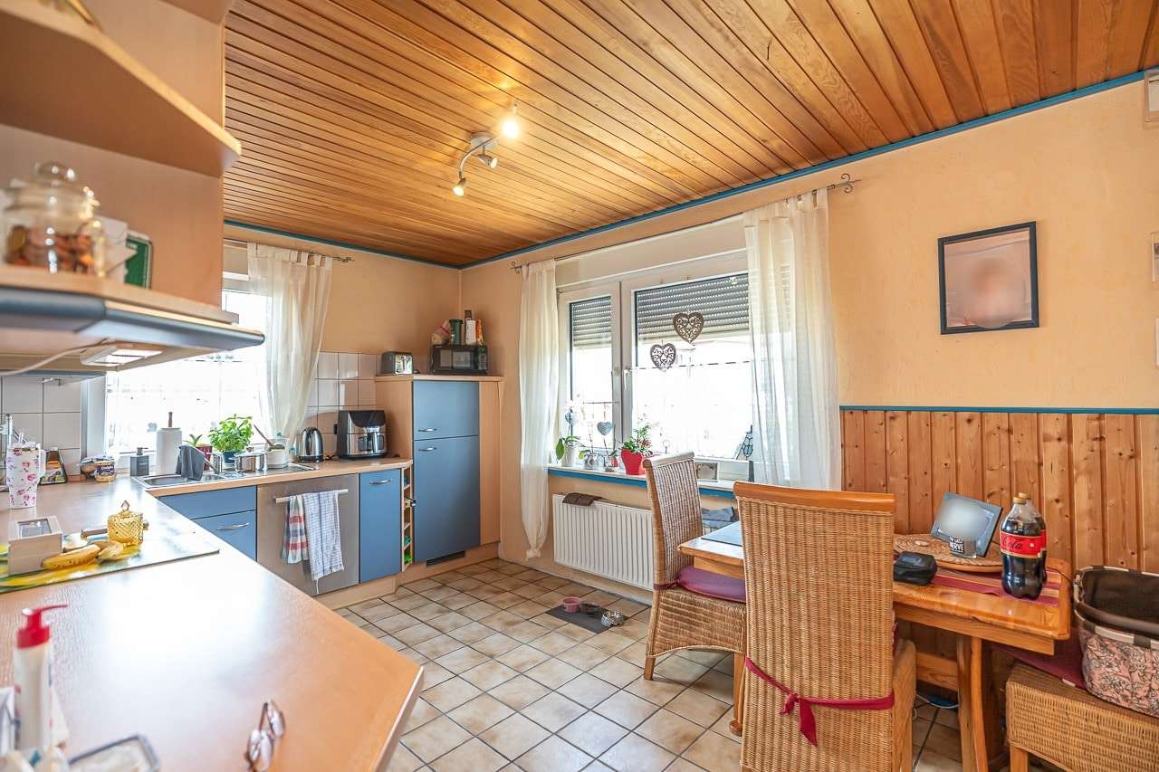 Immobilie in Zetel - Vielseitige Nutzung im Herzen Zetels - Bild 1