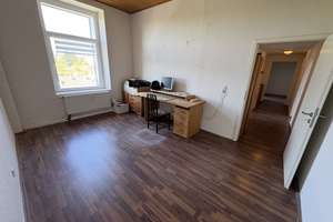 Attraktive 4-Zimmer-Kapitalanlage mit Entwicklungspotenzial – Die vollständige Adresse der Immobilie erhältst du vom Anbieter., 42277 Oberbarmen, Wuppertal – Vorschaubild 4