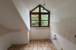 Preishit Charmante 90 qm Zi. Galeriewohnung  in idyllischer Grünlage  7.400,--/am – Freseniusstr. 24, 81247 Obermenzing, München – Vorschaubild 8