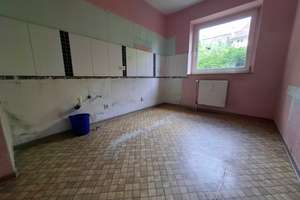 Renovierungsbedürftige 4 Zimmerwohnung in Limmer für 4 Personen – Zimmermannstraße 5, 30453 Limmer, Hannover – Vorschaubild 9