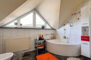 ❤️‍ Exklusives Traumhaus mit vielseitigem Wohnkonzept. – Die vollständige Adresse der Immobilie erhältst du vom Anbieter., 55743 Idar-Oberstein – Vorschaubild 24