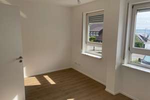 Sonnige 3-Zimmer-Wohnung im 1. OG mit EBK und Terrasse, Erstbezug,  in Stuttgart-Heumaden – Mannspergerstraße 64, 70619 Heumaden, Stuttgart – Vorschaubild 3