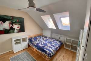 Frei ab 01.08.. Vollmoeblierte und renovierte Design 2-Raum-DG-Wohnung – Westerstrasse 16, 38442 Fallersleben, Wolfsburg – Vorschaubild 9