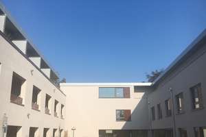 Modernes 1-Zimmer-Apartment mit Echtholzparkettboden, Einbauküche mit Geschirrspüler, Kühl-Gefrierko – Lennéstrasse 1, 52074 Westpark, Aachen – Vorschaubild 2