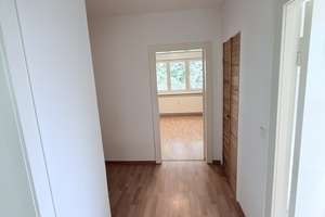     Attraktive 2-Zimmer-Wohnung mit Wohlfühlcharakter in Berlin-Mariendorf – Marmaraweg 31, 12109 Mariendorf, Berlin – Vorschaubild 12