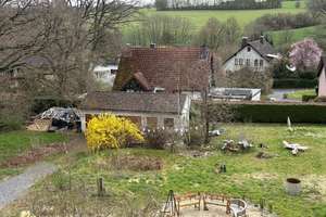 Nachhaltig saniertes Mehrfamilien- und Seminarhaus im Westerwald mit Fernblick – Gartenstraße 15, 57632 Flammersfeld – Vorschaubild 2