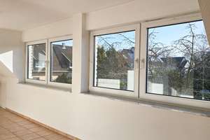 Familien aufgepasst! Charmante Maisonette Wohnung in zwei Parteienhaus mit Option auf 4-5 Zimmer – Die vollständige Adresse der Immobilie erhältst du vom Anbieter., 50999 Sürth, Köln – Vorschaubild 9