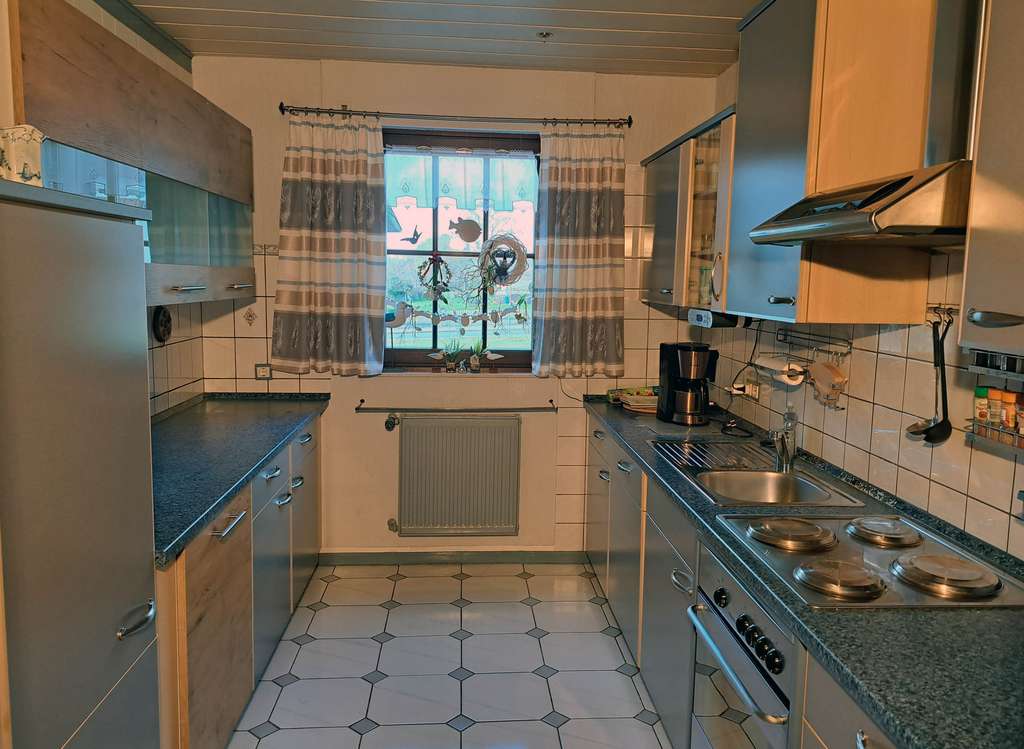 Immobilie in Wölpinghausen - Einfamilienhaus mit Garage in Wölpinghausen, 6 Zimmer - Bild 4