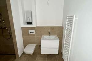 Property thumbnail 11