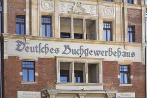  Modern historisch Wohnen im ehemaligen Deutschen Buchgewerbehaus! – Gutenbergplatz 5, 4103 Zentrum-Südost, Leipzig – Vorschaubild 2