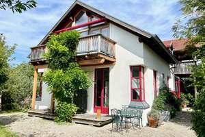 *Idyllisches Einfamilienhaus/Zweifamilienhaus für die große Familie*sonnig und sehr ruhig* – Schluchtweg 14, 82340 Feldafing – Vorschaubild 2