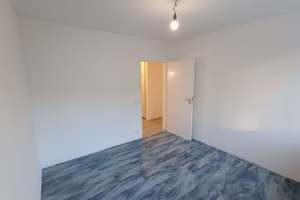 3-Zimmer Wohnung mit Balkon, 2.tes OG in 42553 Velbert von privat – Die vollständige Adresse der Immobilie erhältst du vom Anbieter., 42553 Neviges, Velbert – Vorschaubild 8