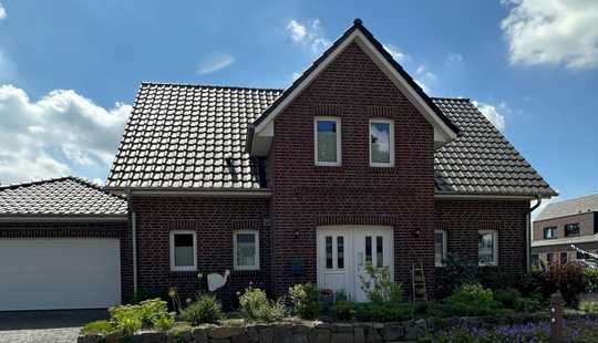 Bild von Neubau Einfamilienhaus direkt an der Haarenniederung!