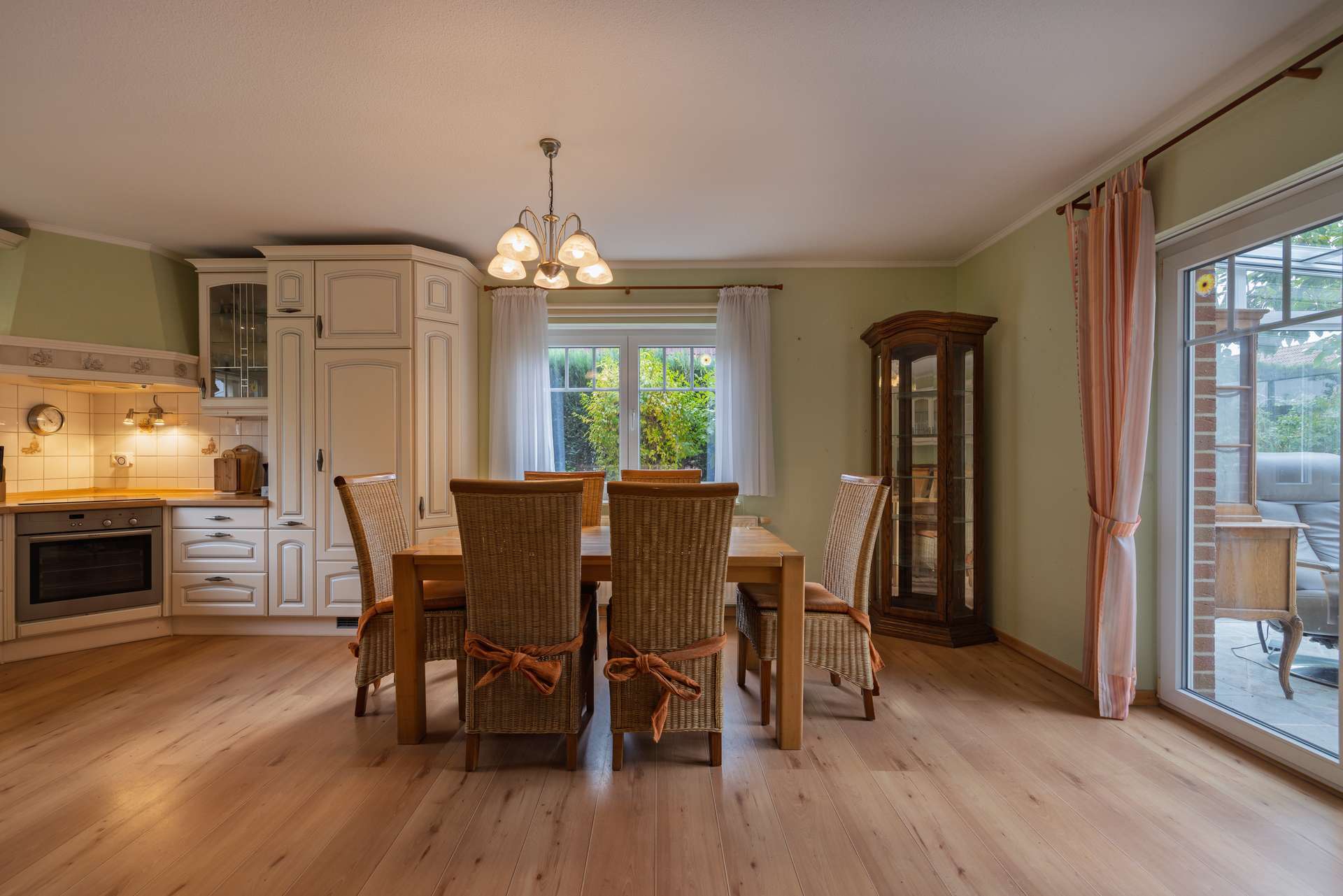 Immobilie in Dassow - Großzügiges Einfamilienhaus im Friesenstil mit 5,5 Zimmern, PV-Anlage in Pötenitz, nahe dem Priwall - Bild 1