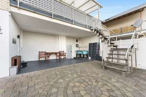 Endlich Platz für das große Leben. Mit Garten, Terrasse und Blick in die Ferne – Die vollständige Adresse der Immobilie erhältst du vom Anbieter., 53639 Königswinter – Vorschaubild 15