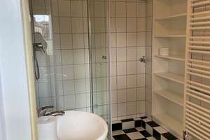 1,5 Zimmer-Wohnung komplett ausgestattet *zentral* – Die vollständige Adresse der Immobilie erhältst du vom Anbieter., 70329 Obertürkheim (Ortsteil), Stuttgart – Vorschaubild 4