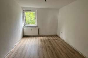 Mehr Raum für Ihre Ideen – 3 Zimmer im Erdgeschoss + 1 Monatskaltmiete Renovierungsbonus! – 38239 Thiede, Salzgitter – Vorschaubild 3