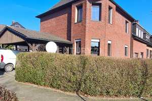 Gepflegtes Mehrfamilienhaus für Kapitalanleger! 3 Wohneinheiten, Doppelcarport & Garten – Recklinghausen (Kreis) – Vorschaubild 2