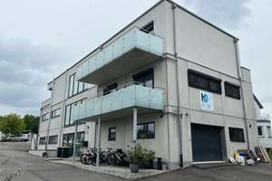 Viel Platz in diesem modern ausgestatteten Haus in Reutlingen – Im Staudfuß 3, 72770 Betzingen, Reutlingen – Vorschaubild 2
