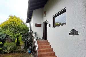 Freistehendes Einfamilienhaus in Neu-Ulm/Finningen – Die vollständige Adresse der Immobilie erhältst du vom Anbieter., 89233 Neu-Ulm – Vorschaubild 2
