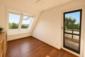 Über den Dächern von Kirchheim: außergewöhnliche 5,5-Zimmer-Maisonettewohnung + große Dachterrasse – Die vollständige Adresse der Immobilie erhältst du vom Anbieter., 73230 Kirchheim unter Teck – Vorschaubild 4