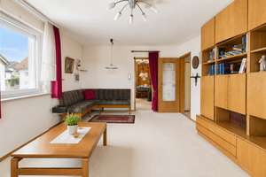 2-Familienhaus mit großem Grundstück und viel Potenzial in Top Lage – Die vollständige Adresse der Immobilie erhältst du vom Anbieter., 70567 Möhringen-Ost, Stuttgart – Vorschaubild 5