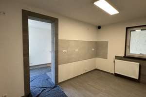 Von privat: helle 3-Zimmer-Wohnung in Mainz-Laubenheim – Die vollständige Adresse der Immobilie erhältst du vom Anbieter., 55130 Laubenheim, Mainz – Vorschaubild 8