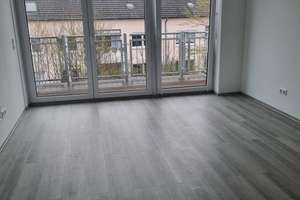 Das Haus im 2021 gebaut. Schöne 3-Zimmer-Wohnung in Koblenz-Karthause – Birkenweg 1 A, 56075 Karthäuserhofgelände, Koblenz – Vorschaubild 8