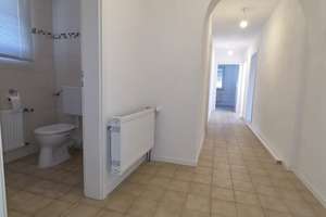 3-Zimmer-EG-Wohnung mit Garten in Großostheim, neu renoviert – Riegelstr. 7, 63762 Großostheim – Vorschaubild 9