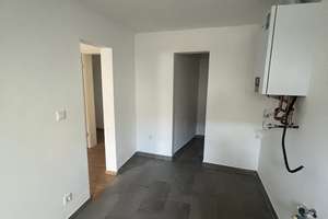 Erstbezug nach Sanierung: ansprechende 3-Zimmer-Wohnung in der Marktstraße – Die vollständige Adresse der Immobilie erhältst du vom Anbieter., 65183 Mitte, Wiesbaden – Vorschaubild 2