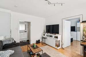 Charmante 2-Zimmer-Wohnung im 3. Obergeschoss mit Balkon in Düsseldorf Oberbilk – Die vollständige Adresse der Immobilie erhältst du vom Anbieter., 40227 Oberbilk, Düsseldorf – Vorschaubild 4