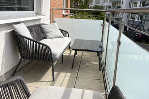 Schöne 2-Zimmer-Wohnung mit Balkon direkt in Düsseldorf-Oberkassel, nur wenige Schritte vom Rhein – Die vollständige Adresse der Immobilie erhältst du vom Anbieter., 40545 Oberkassel, Düsseldorf – Vorschaubild 3