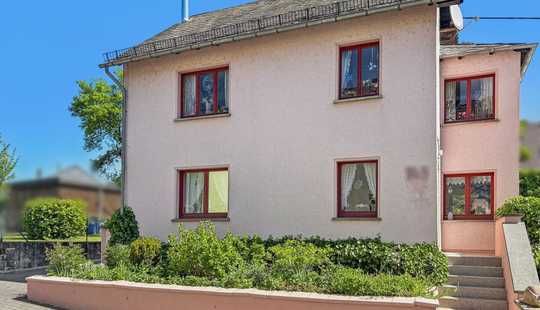 Bild von  Dörnberg: Sofort bezugsfähiger Altbautraum ohne Denkmalschutz mit Scheune