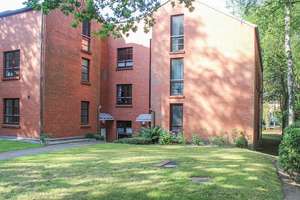 Blankenese - am Waldpark: Großzügige 4-Zimmer-Wohnung mit Balkon, Sonnenterrasse u. TG-Stellplatz..! – Die vollständige Adresse der Immobilie erhältst du vom Anbieter., 22587 Blankenese, Hamburg – Vorschaubild 17