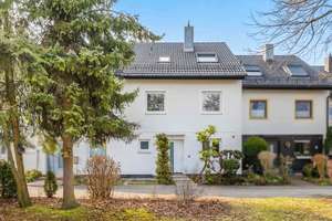 Reihenmittelhaus mit 4,5 Zimmern - Ausbaupotential zu 5,5 Zimmern - inkl. Hobbyraum, Sauna & Garage – Die vollständige Adresse der Immobilie erhältst du vom Anbieter., 82239 Alling – Vorschaubild 2
