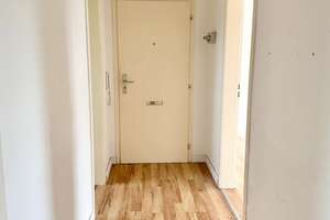 Leerstehende 2,5 Zimmer Wohnung mit Balkon -Provisionsfrei- – Die vollständige Adresse der Immobilie erhältst du vom Anbieter., 24109 Mettenhof, Kiel – Vorschaubild 4