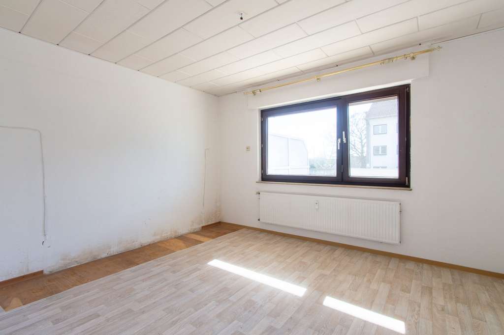 Immobilie in Gladbeck - Blömker! 3,5-Zimmer-Erdgeschosswohnung mit großzügiger Terrasse und Garage in Gladbeck-Brauck. - Bild 4