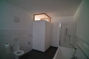 3 Zimmer Wohnung mit Loggia in Augsburg-Lechhausen – Quellenstraße 5, 86165 Lechhausen-Süd, Augsburg – Vorschaubild 5