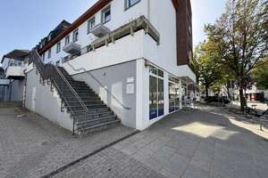 5-Zimmer auf zwei Ebenen - frisch renoviert mit Balkon – 45147 Holsterhausen, Essen – Vorschaubild 3