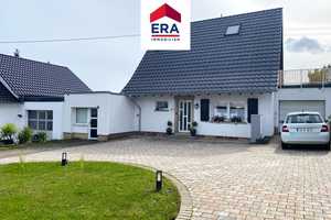 PROVISIONSFREI-FREISTEHENDES EINFAMILIENHAUS MIT PHOTOVOLTAIKANLAGE UND BÜROFLÄCHE IN RIEGELSBERG !! – Stadtverband Saarbrücken (Kreis) – Vorschaubild 1