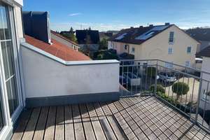 Geschmackvolle 3-Raum-Wohnung mit Balkon und EBK in Ingolstadt