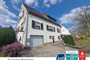 Großzügiges Ein- bis Zweifamilienhaus mit schönem Garten und Garage, Alte Dreisbach!