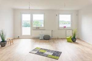 Wunderschöne Maisonettewohnung mit 2 Balkonen – Faleska-Meinig-Str. 90, 9122 Markersdorf, Chemnitz – Vorschaubild 1