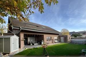 Kalkar-Grieth: Einfamilienhaus mit Einliegerwohnung, ca. 203 m² Gesamtwohnfläche,  zwei Garagen,
E – Die vollständige Adresse der Immobilie erhältst du vom Anbieter., 47546 Kalkar – Vorschaubild 2