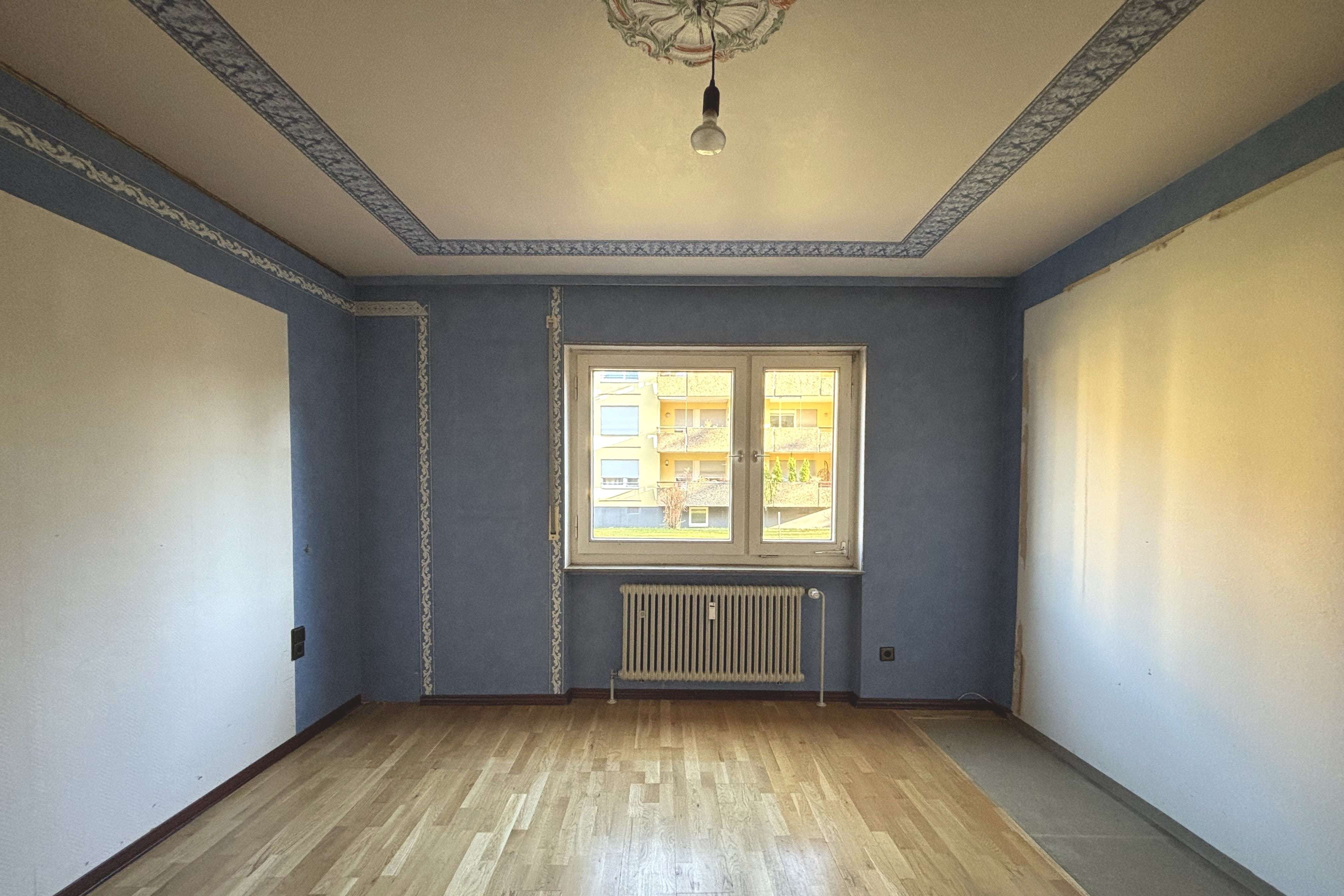 Sofort frei! Renovierungsbedürftige 2-Zi.-Whg. mit Balkon und Stellplatz in ruhiger Lage!, Stuttgart – Bild 3