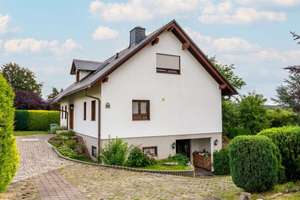 ++ Familientraum in Wilsdruff OT Grund++ Einfamilienhaus in ruhiger Lage mit großem Grundstück ++ – Die vollständige Adresse der Immobilie erhältst du vom Anbieter., 1723 Wilsdruff – Vorschaubild 2