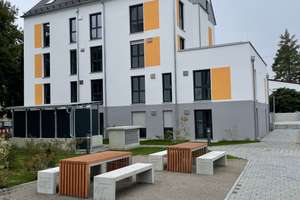  Neubau, Küche  und Balkon: exklusive 1-Zimmer-Terrassenwohnung in Augsburg – Höchstetterstraße 20, 86154 Links der Wertach-Süd, Augsburg – Vorschaubild 7